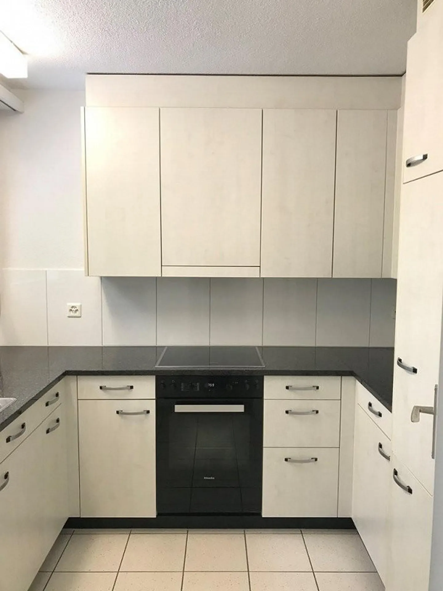 Helles 3.5-Zimmer-Apartment - Foto 2 von 6