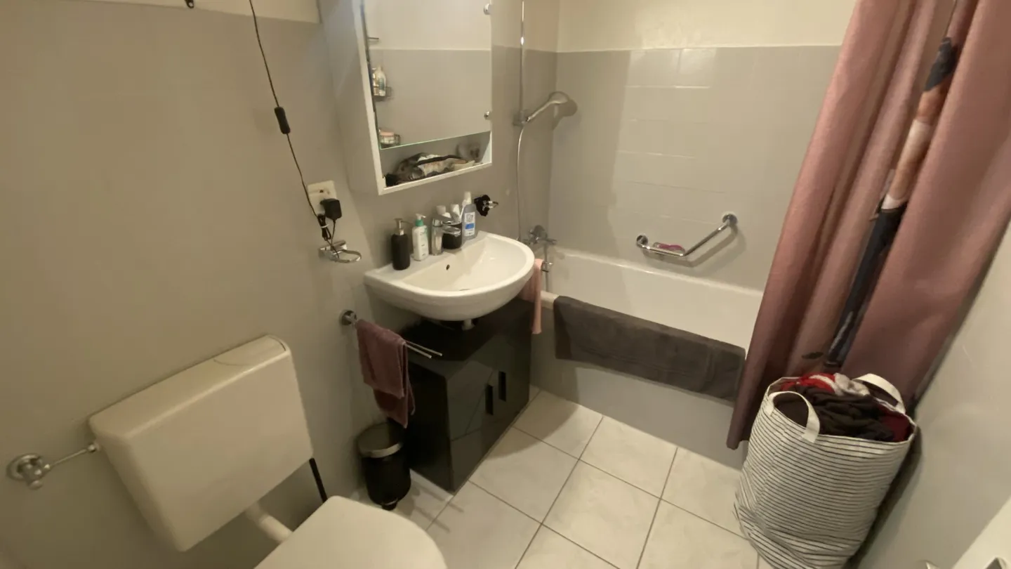 Apartment for rent - Photo 7 of 8