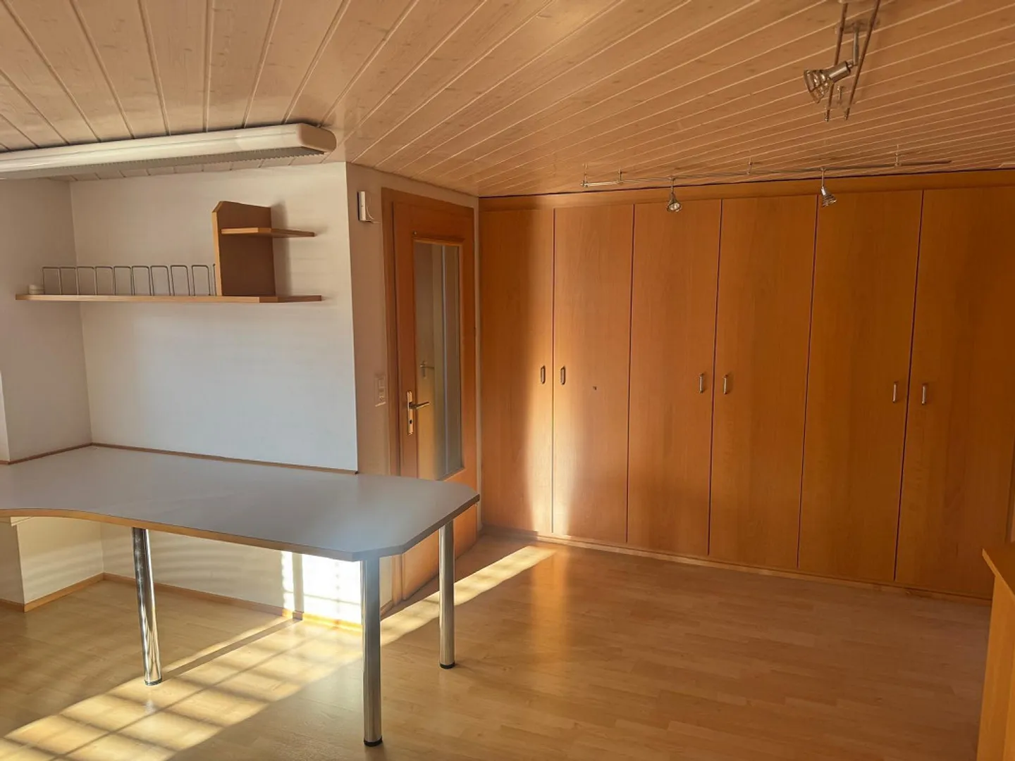 2 pièces pour bureau, cabinet ou atelier - Photo 8 sur 8