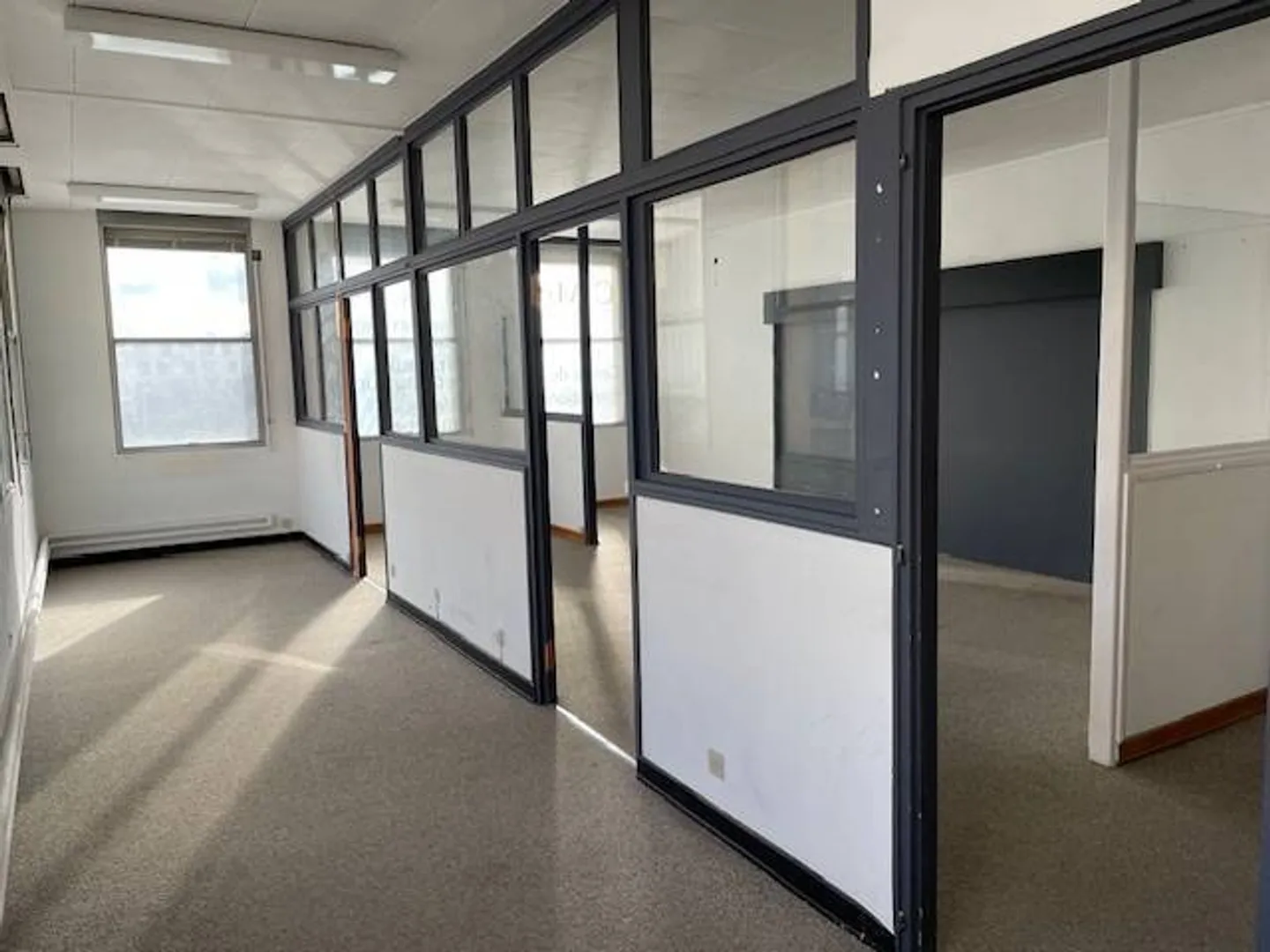 Amministrativo/Ufficio 54 m2 a Orbe - Foto 1 di 4