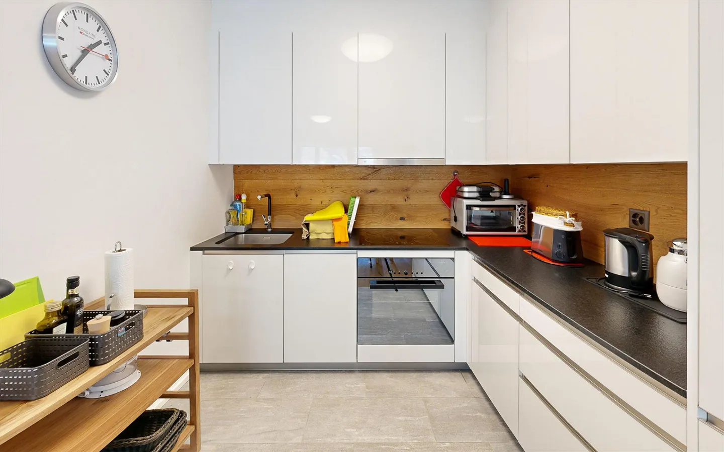 2.5 Room Apartment with Dream View - Photo 6 of 7