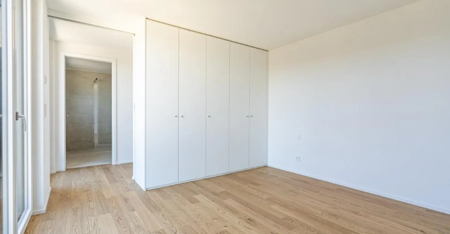 New 4.5-room apartment with a generous balcony - Photo 6 of 9