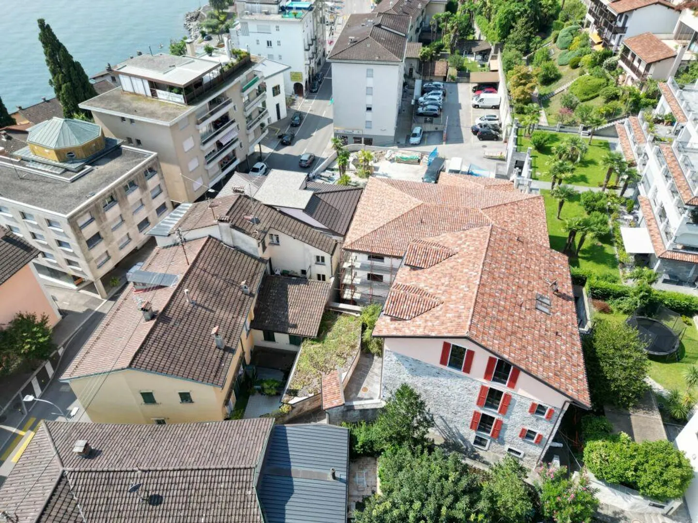 Brissago - Casa Gatti: prestigiosa Investitionsmöglichkeit - Foto 2 di 3