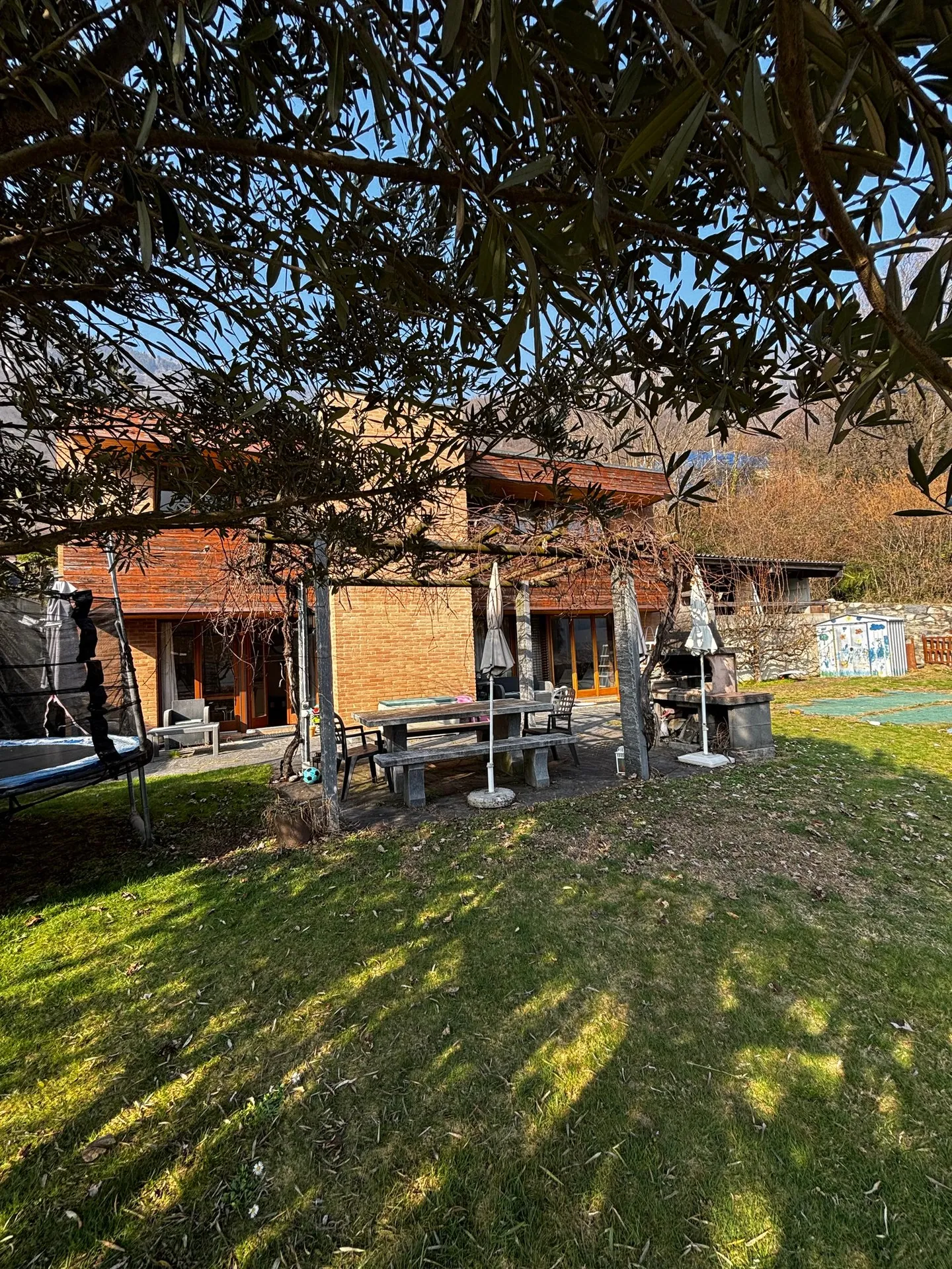Maison individuelle avec 6 pièces et vue panoramique à Lumino - Photo 1 sur 25