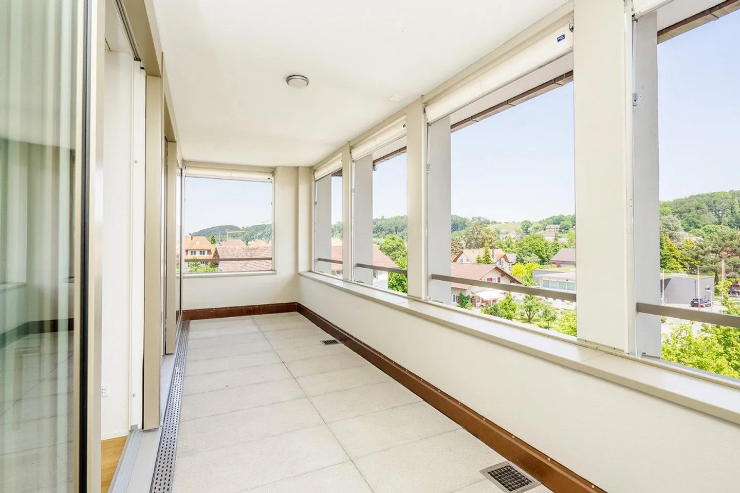 Bel et lumineux appartement de 3,5 pièces dans la zone Poly - Photo 11 sur 13