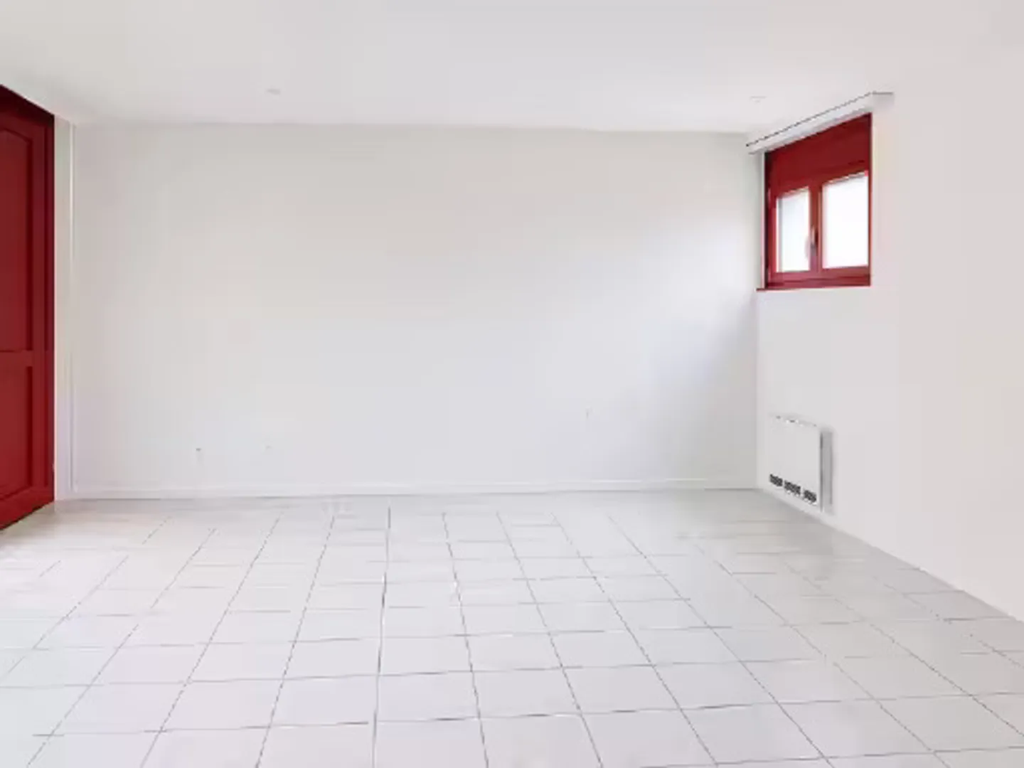 Versatile 2.5 Room Apartment - Photo 5 of 10