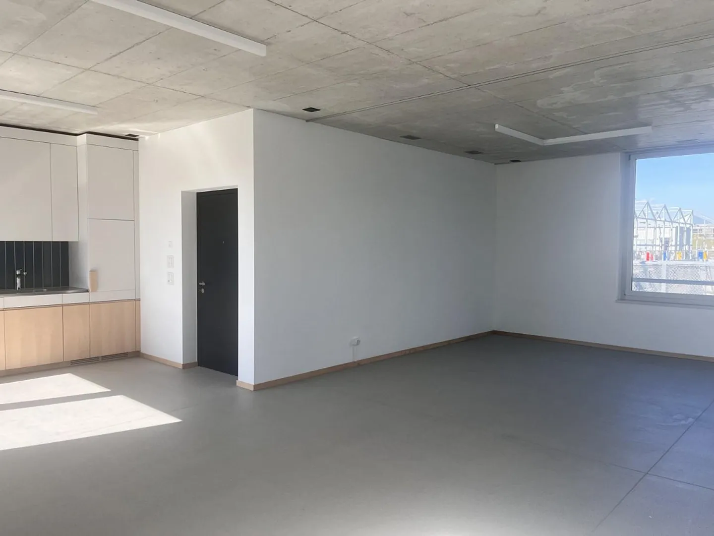 Studio Living Loft Apartment - Photo 11 of 11