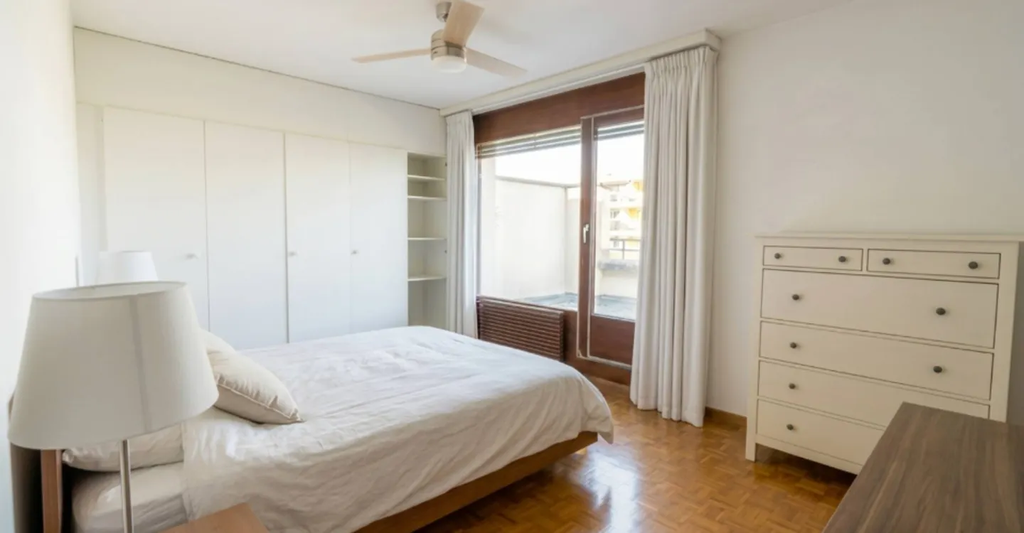 Superbe Appartement Attique - Photo 5 sur 10