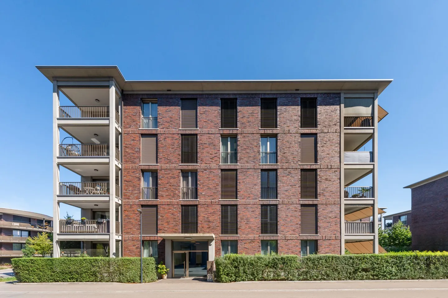 Prime Location in Bülach - Photo 7 of 9