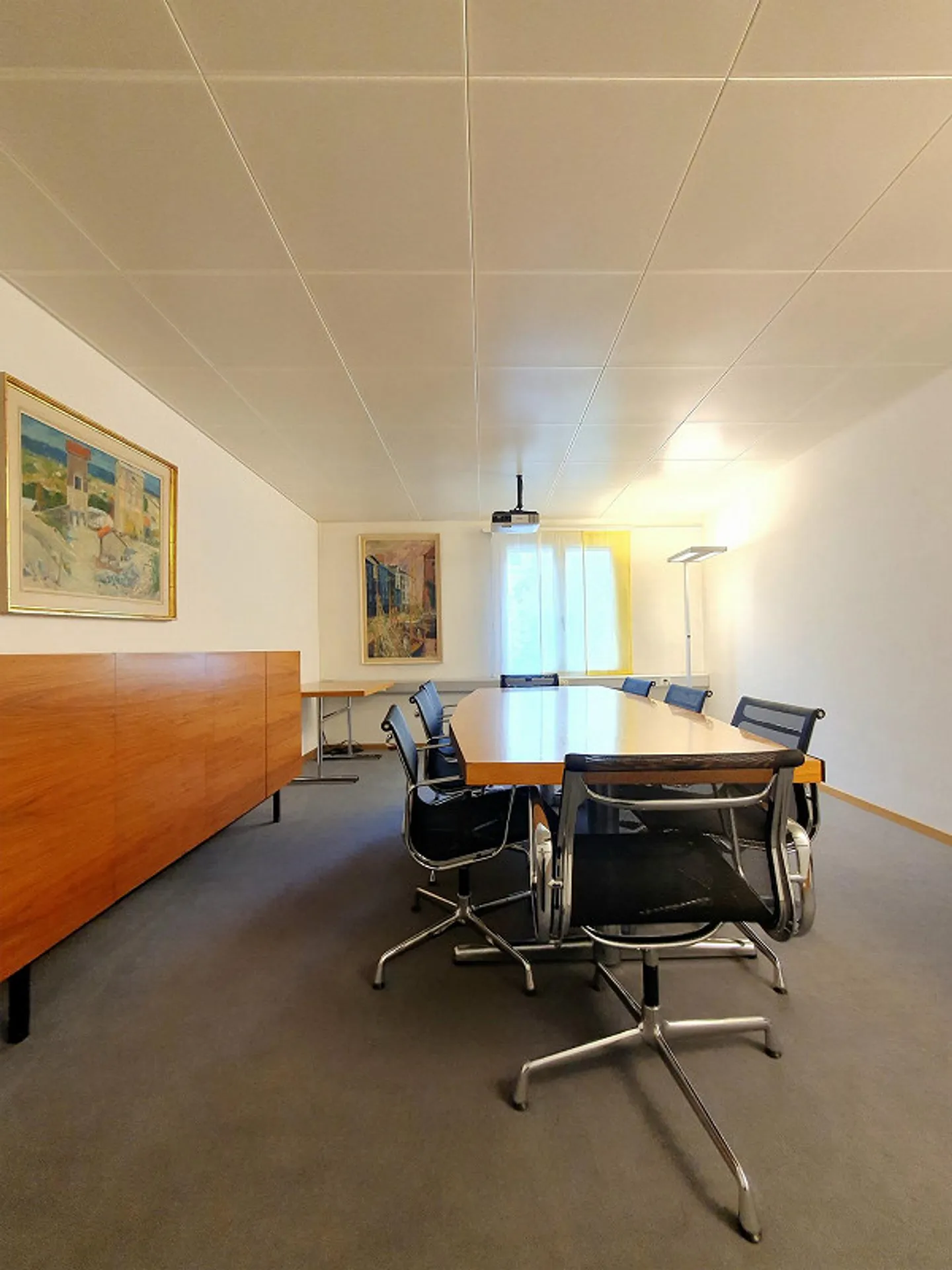 Attractive office for rent in the heart of Bassersdorf - Photo 8 of 13
