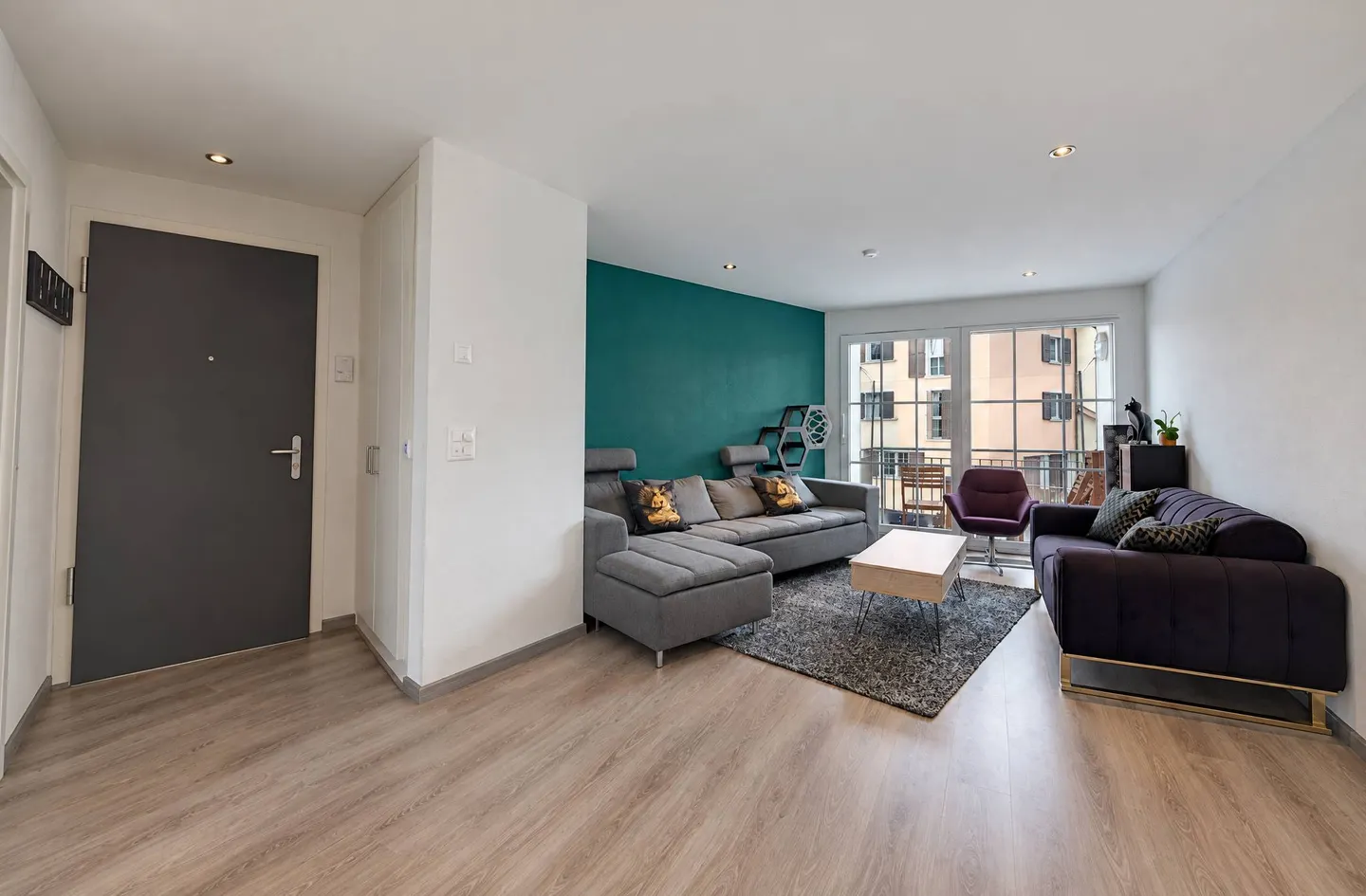 Bel appartement de 4.5 pièces - Photo 3 sur 6