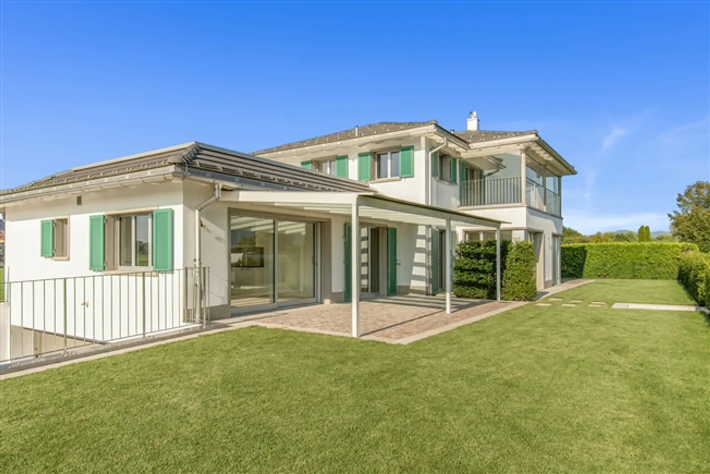 Villa de campagne exclusive avec accès privé au lac à Busskirch - Photo 2 sur 11