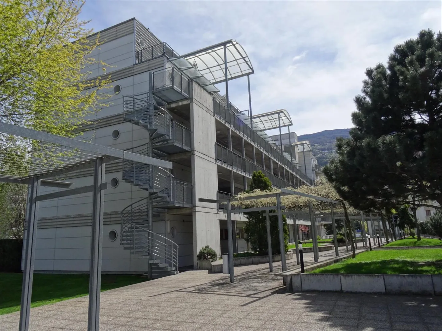 Appartement 4.5 pièces - Photo 1 sur 2