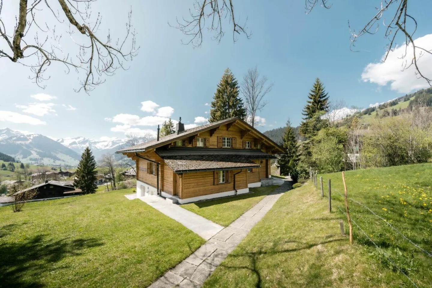 Chalet exclusif avec appartement séparé dans un emplacement ensoleillé à Schönried - Photo 21 sur 26