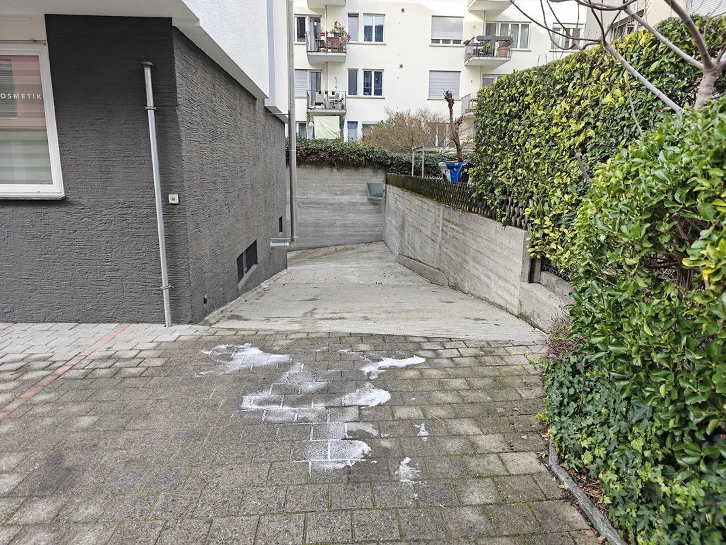 Spazio di stoccaggio e parcheggio versatile a Zurigo Seefeld - Foto 5 di 7