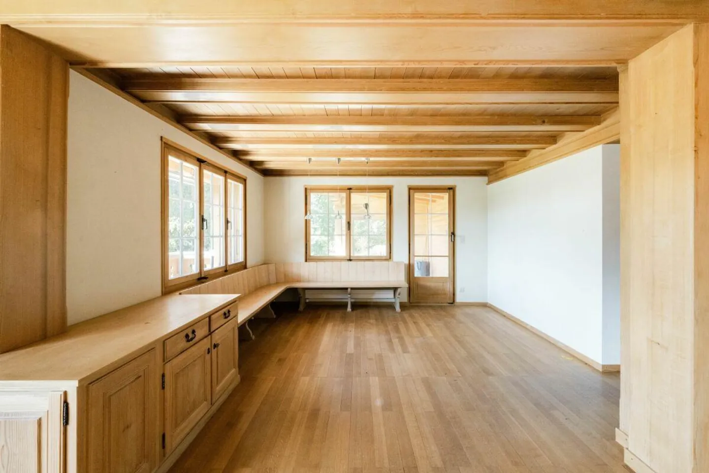 Chalet exclusif avec appartement séparé dans un emplacement ensoleillé à Schönried - Photo 10 sur 26