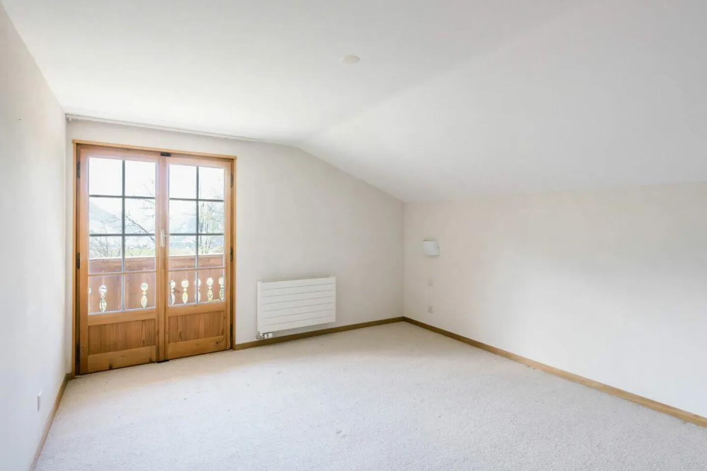 Chalet exclusif avec appartement séparé dans un emplacement ensoleillé à Schönried - Photo 13 sur 26