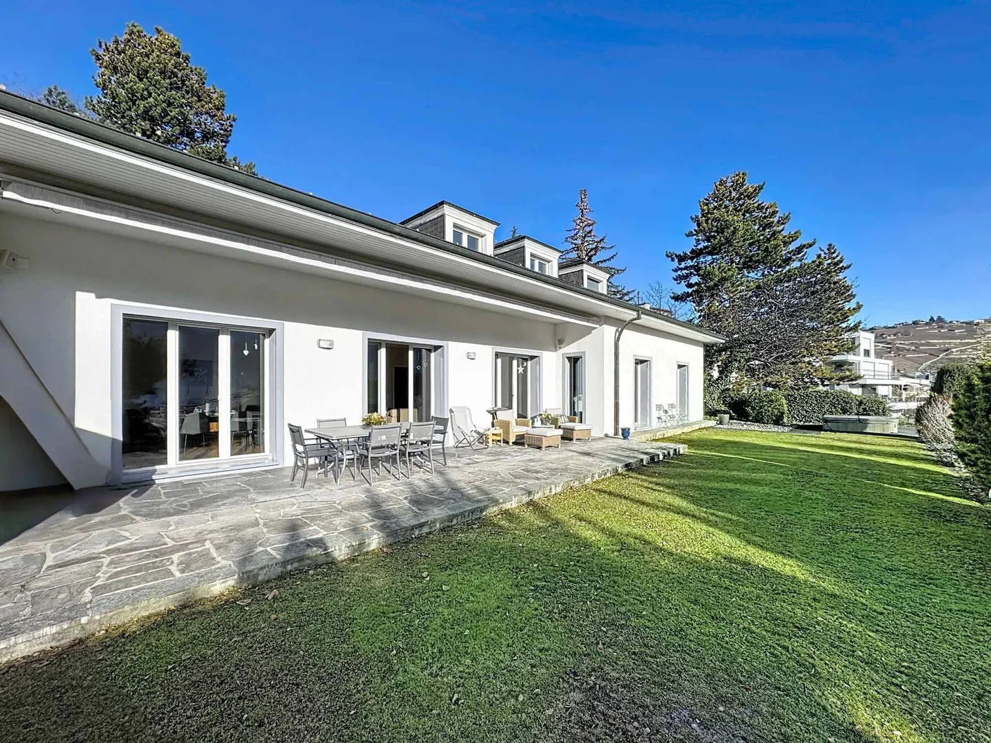 Propriété d'exception avec vue - Photo 1 sur 11