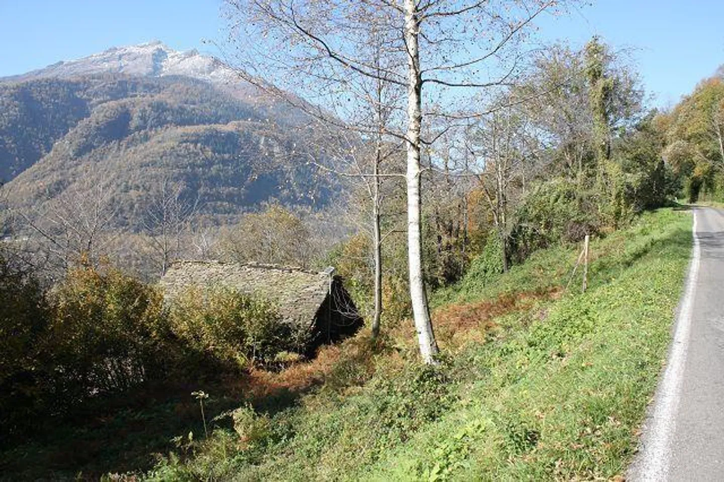 Charming Rustic House in Anzonico - Photo 12 of 16