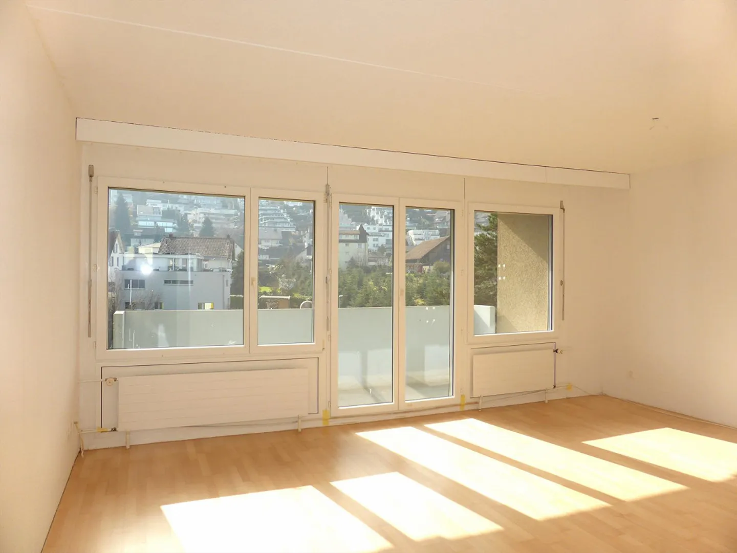 Appartement lumineux dans un emplacement calme avec vue sur la verdure - Photo 2 sur 11