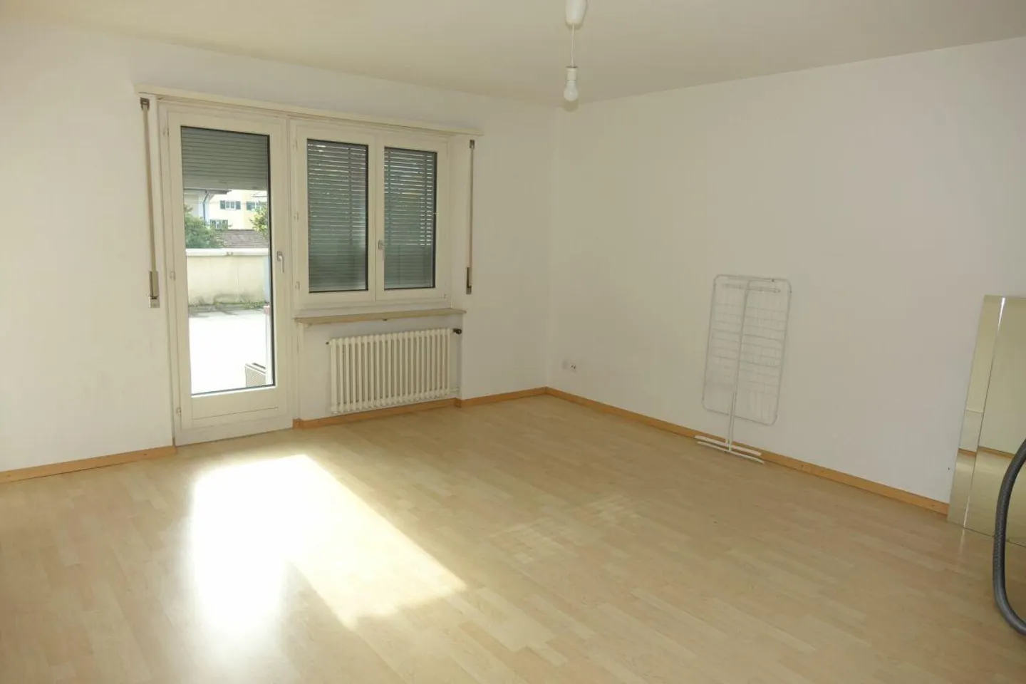 Gemütliche Wohnung mit grosser Terrasse - Foto 1 von 6