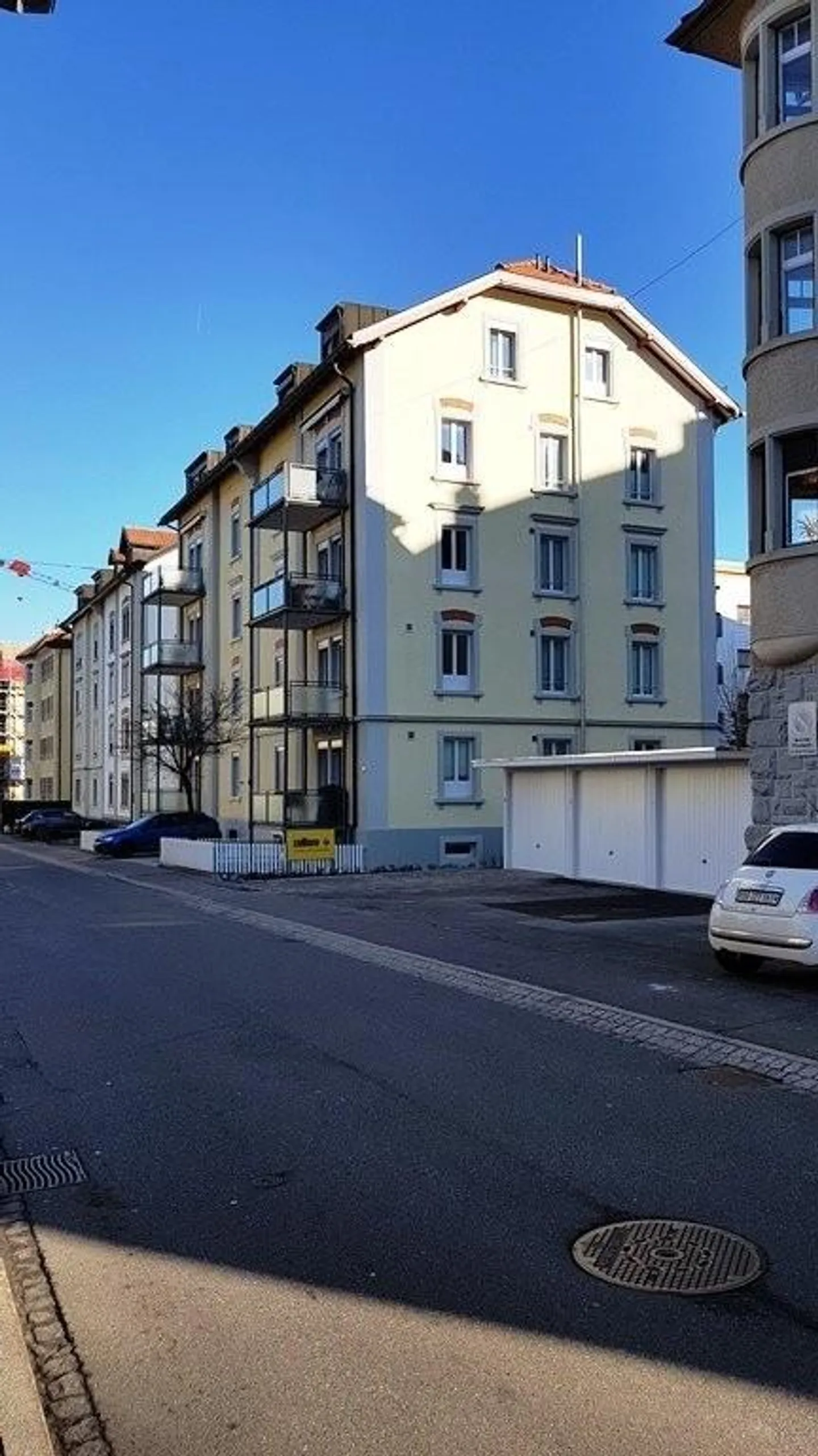 Proximity to Cantonal Hospital/Grossacker Center - Garage Box - Photo 1 of 2