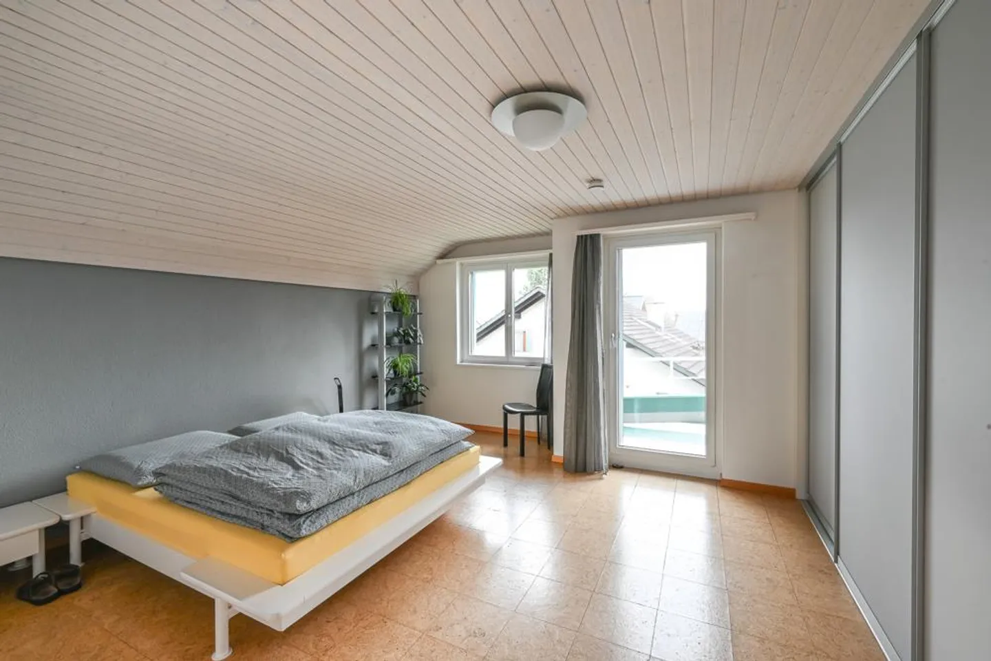 Residential happiness in a preferred location with garden idyll - Photo 4 of 7