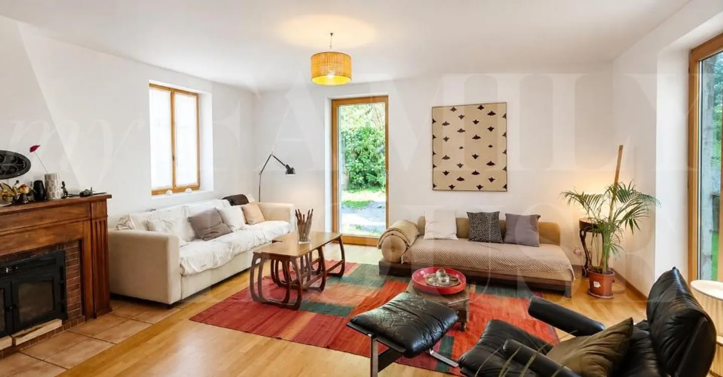EXCLUSIVITY: Magnificent triplex of 325 m2 PPE located within an old building - Photo 4 of 11