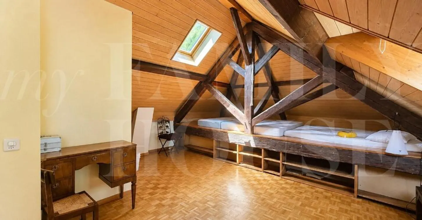 EXCLUSIVITY: Magnificent triplex of 325 m2 PPE located within an old building - Photo 10 of 11
