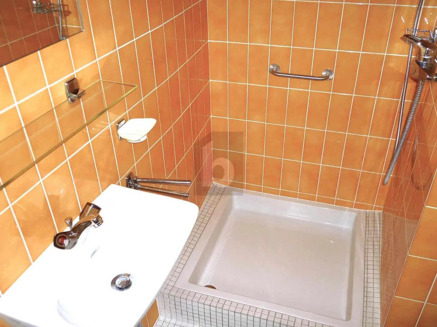 RENOVIERTES STUDIO MIT CHARME - Foto 4 von 6