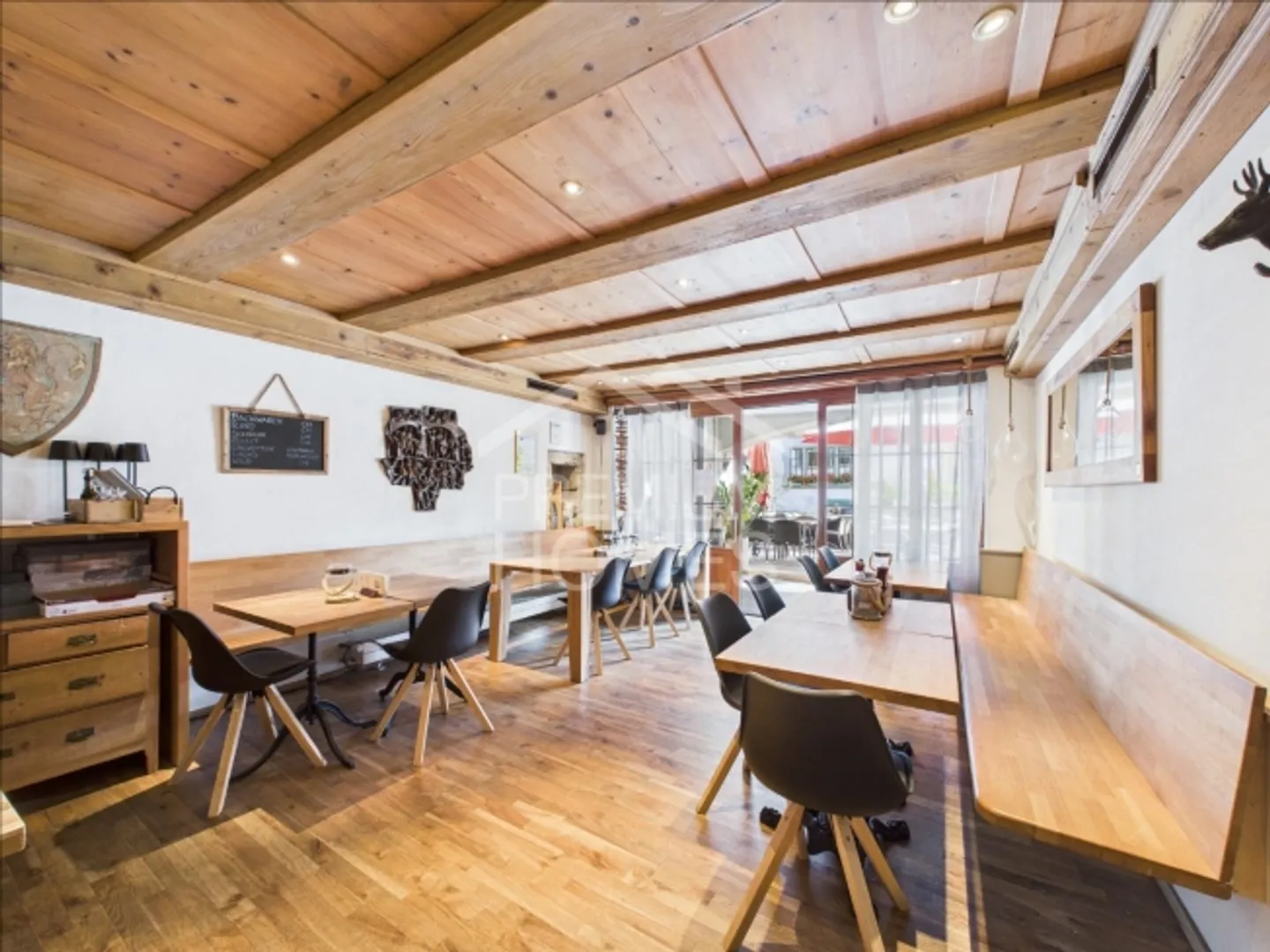 Unica opportunità di investimento - Ristorante Leo1818 e unità abitative - Foto 3 di 4