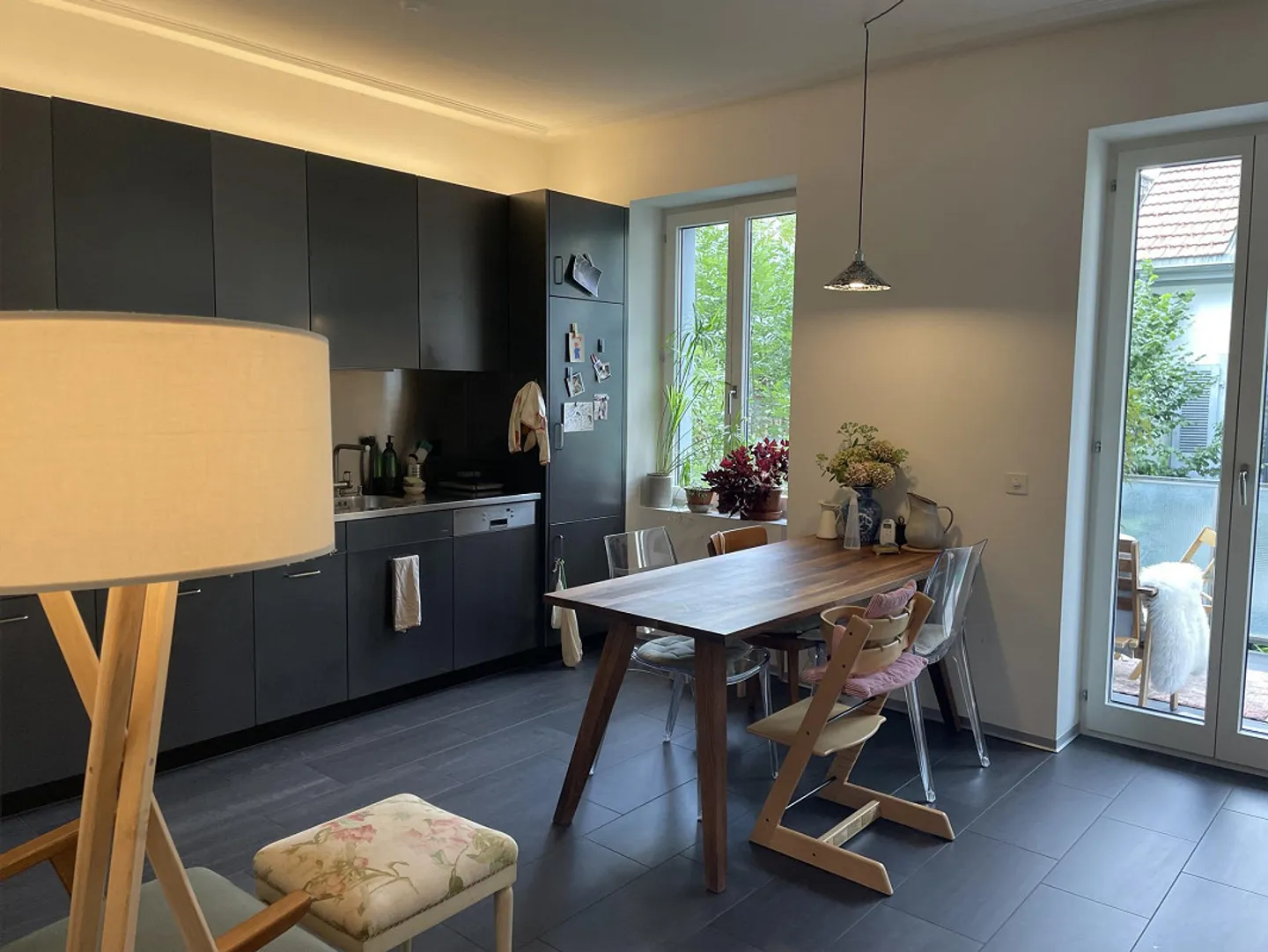 Incantevole e luminosa maisonette di 4 stanze con 2 balconi - Foto 2 di 6