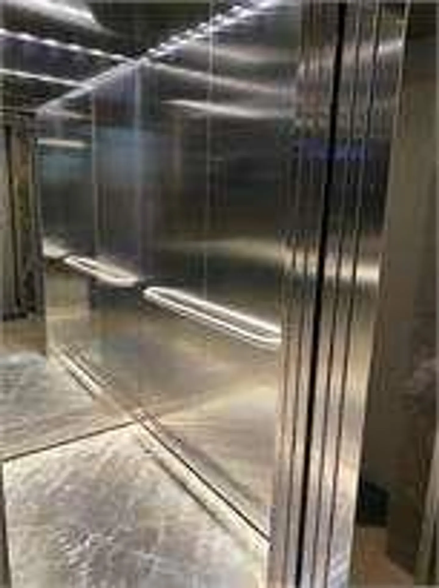 Massagno (TI) - Bright 4.5 rooms with 2 parking spaces in the garage - Photo 8 of 13