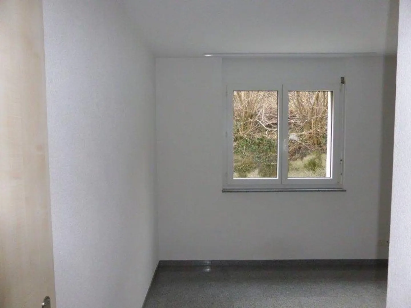Beautiful 5.5 room apartment in a quiet location - Photo 9 of 11