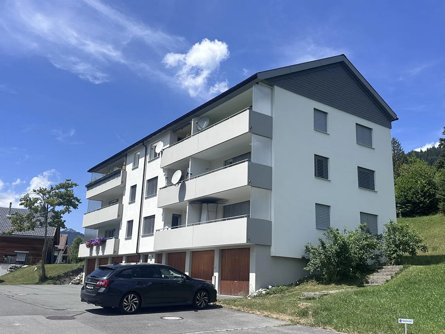 Tranquillo appartamento di 2.5 locali in una splendida posizione panoramica - Foto 1 di 9