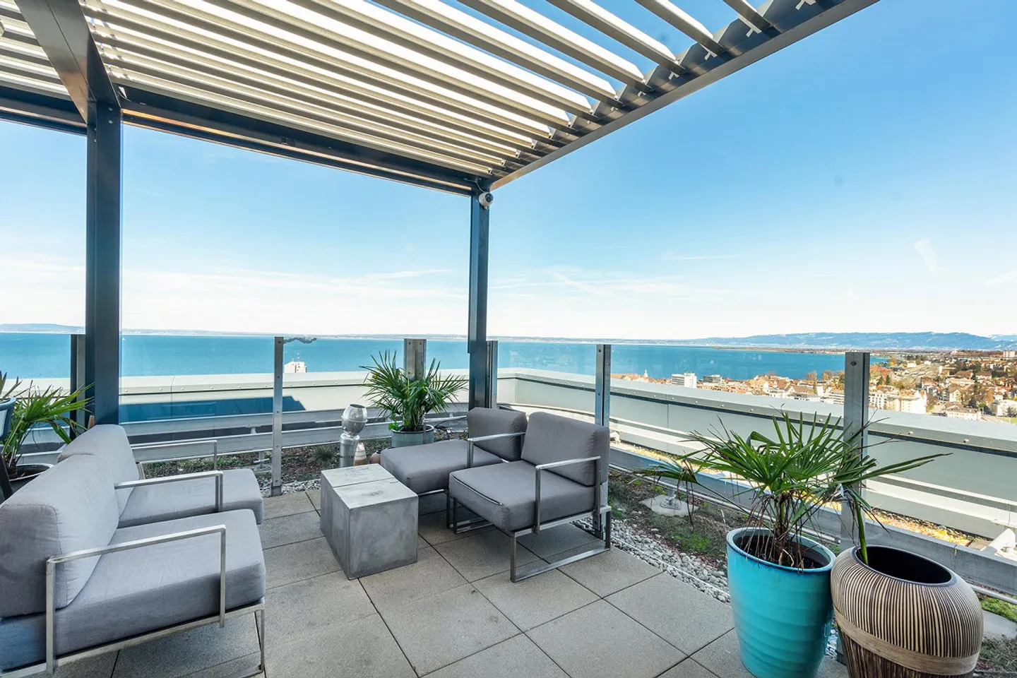 Einmaliger Standort in der Ostschweiz - skylounge-bar sucht neuen Mieter - Foto 4 von 8