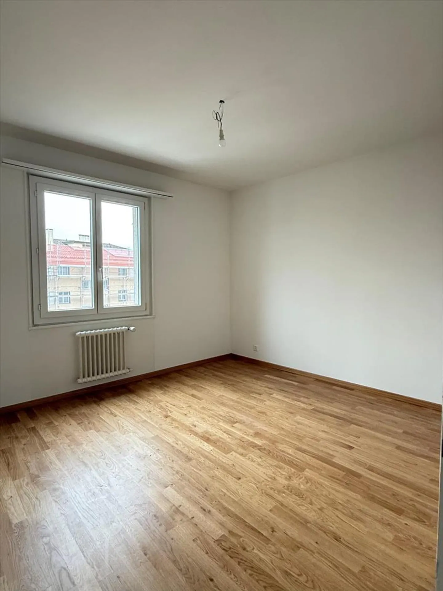 Appartement de 3 pièces entièrement rénové - Photo 6 sur 7