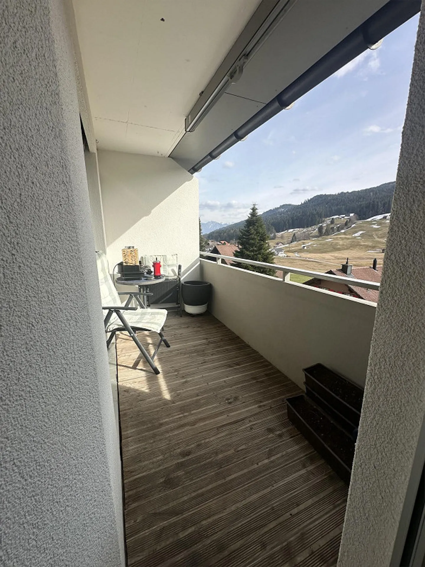 Tranquillo appartamento di 2.5 locali in una splendida posizione panoramica - Foto 9 di 9