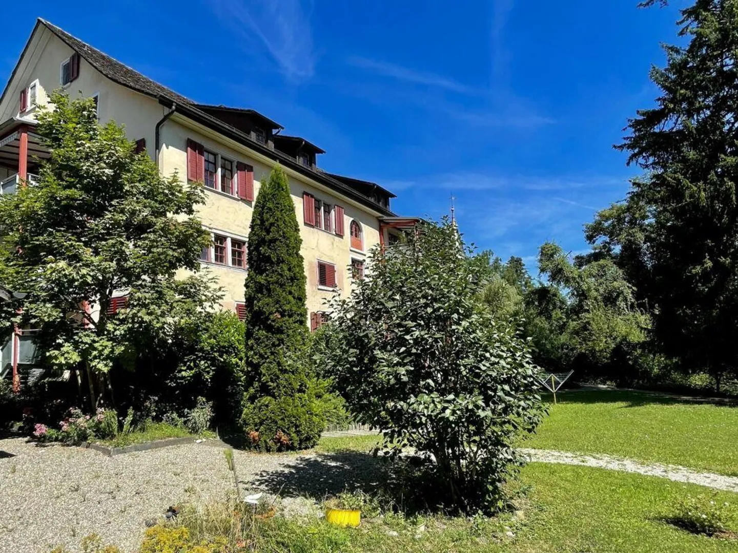 Modern wohnen zwischen Stadt und Natur - Foto 2 di 10