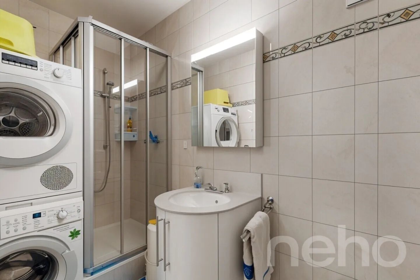 Bright apartment with large balcony and lake view at the gates of Morges - Photo 12 of 13