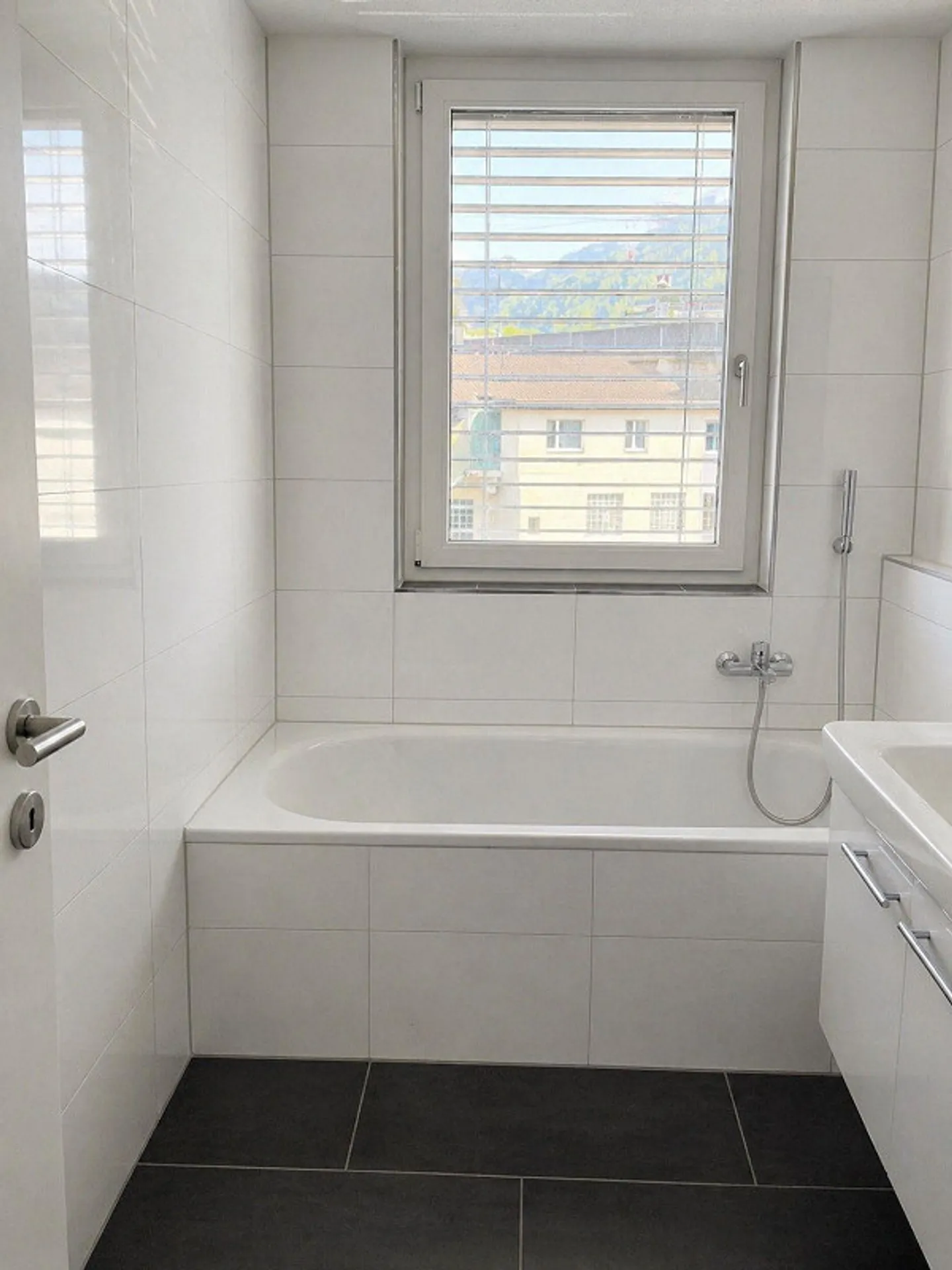 Stilvolle 4.5-Zimmer-Wohnung - Foto 9 von 16