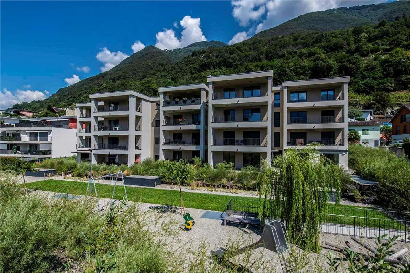 Gudo, 2.5-Zimmer-Wohnung mit Terrasse - Foto 2 von 8