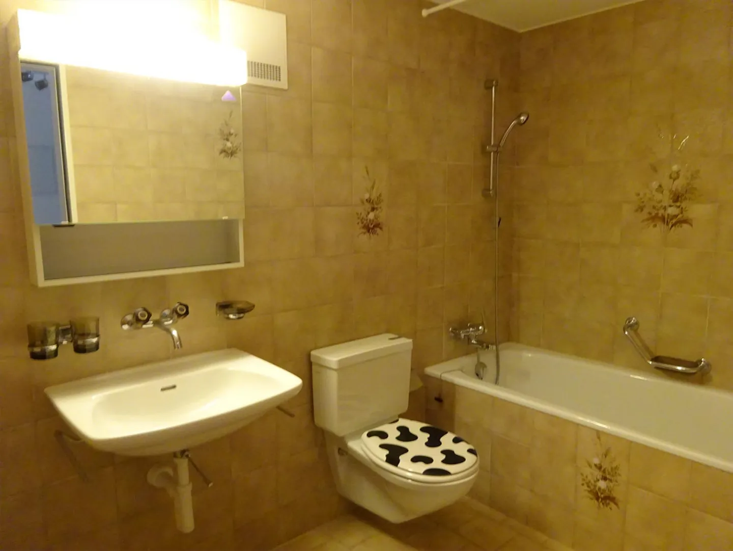 Cozy 3-room apartment at Petersplatz for rent - Photo 9 of 10