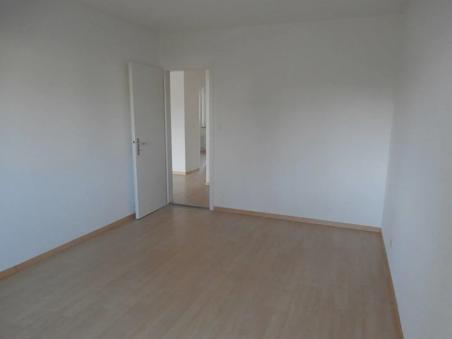 Moderne 3.5-Zimmer-Wohnung - Foto 5 von 8