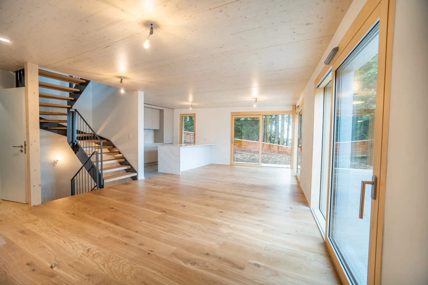 Chailly: neue hochwertige Villen, sofort verfügbar - Foto 1 von 9