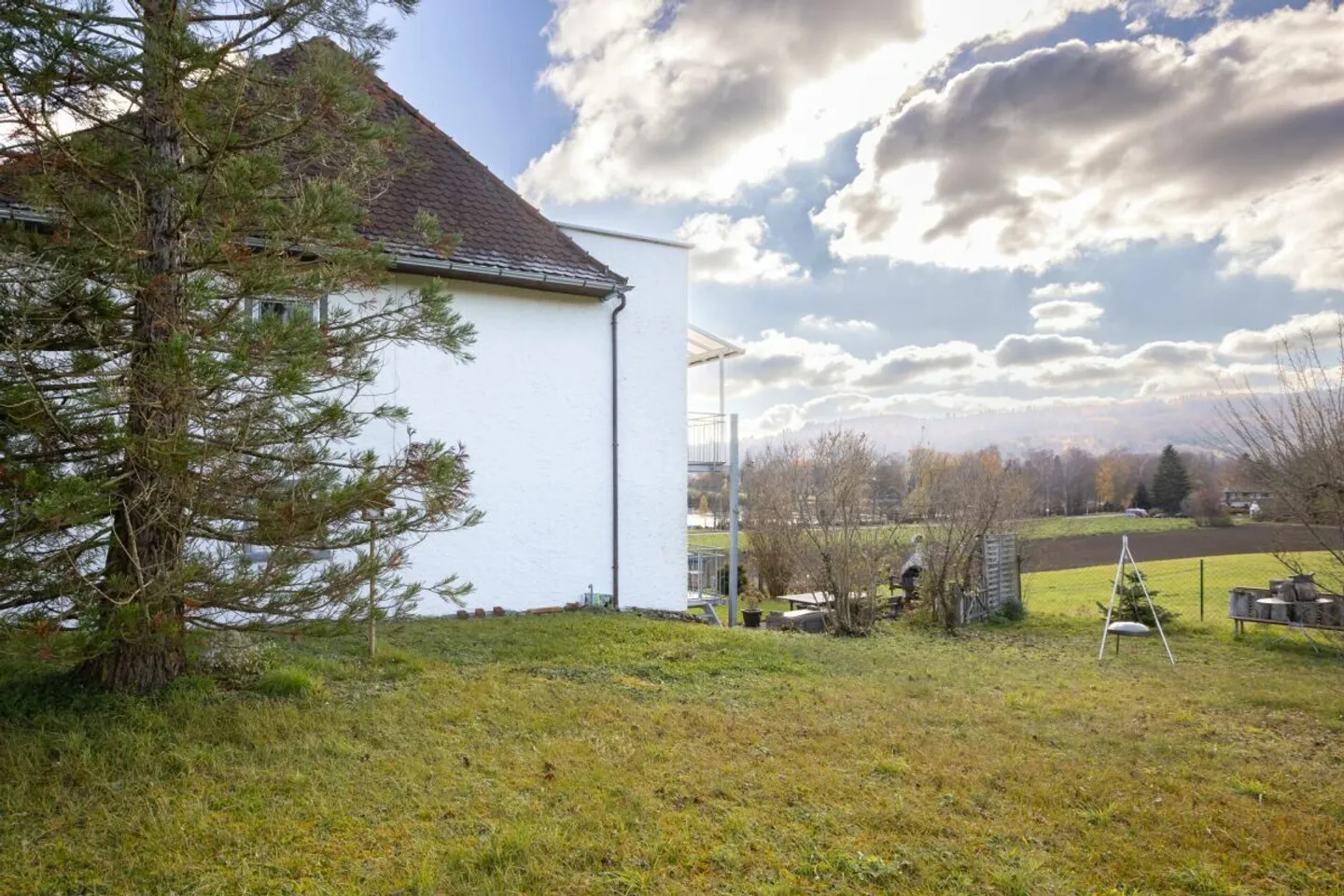 Viel Freiraum, Rheinsicht und Lebensqualität im einzigartig gelegenen Wohnhaus - Photo 7 of 43