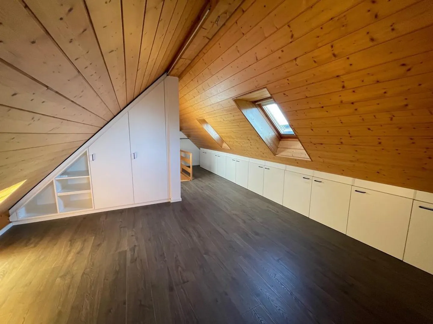 Charmante 3.5-Zimmerwohnung mit Galeriezimmer - Foto 6 von 11