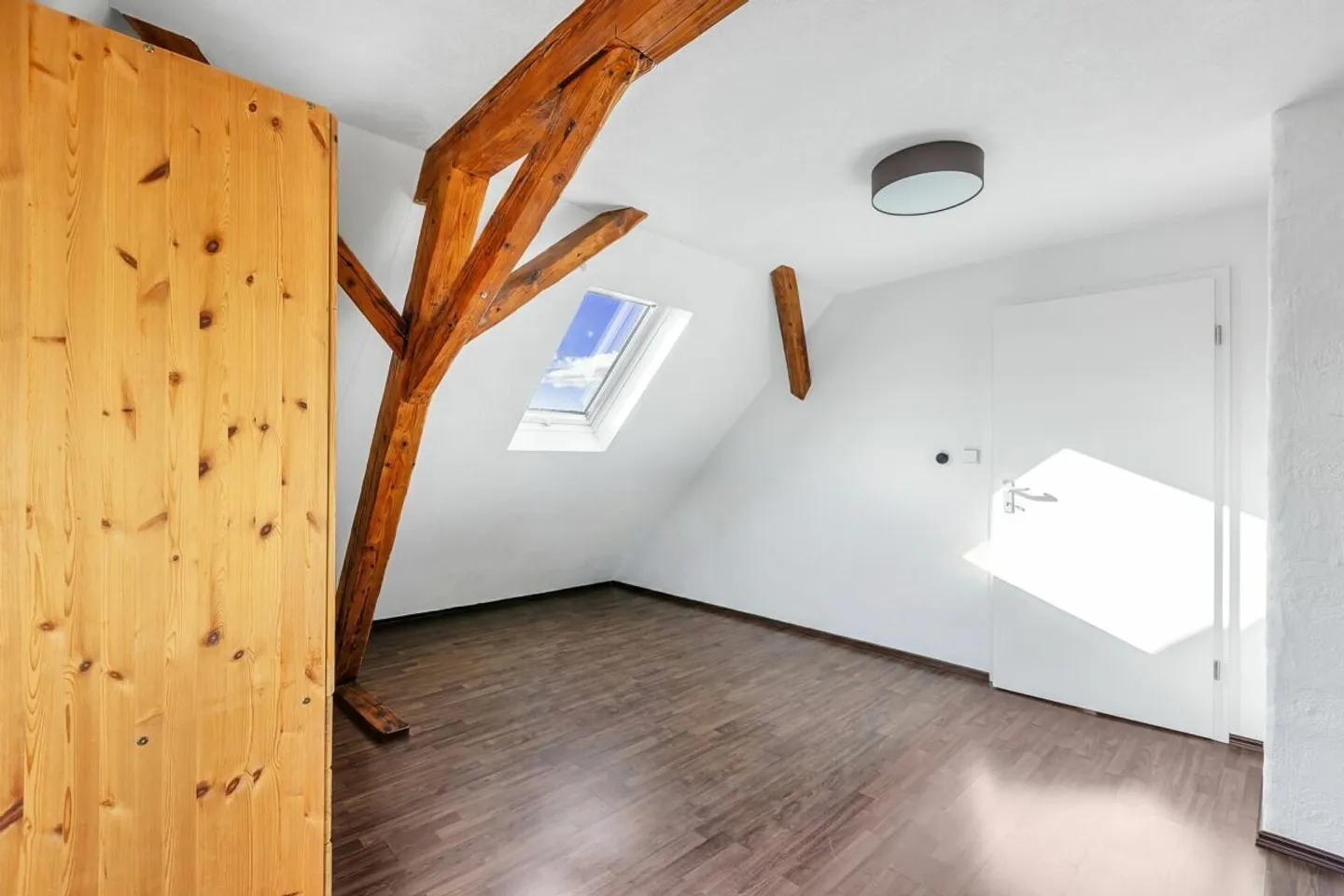 Viel Freiraum, Rheinsicht und Lebensqualität im einzigartig gelegenen Wohnhaus - Photo 23 of 43