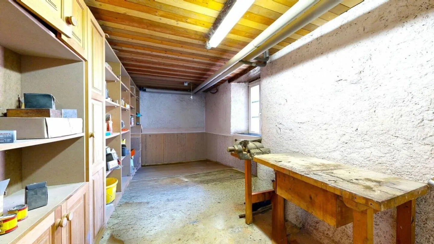 House with plenty of usable space, charm, and potential - Photo 15 of 19