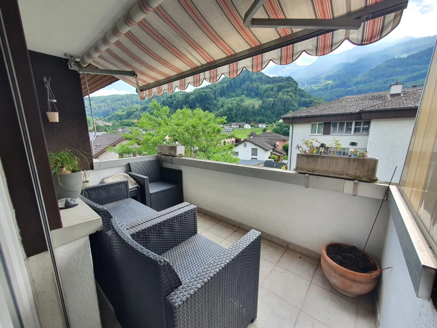 Appartement sous les combles de 4,5 pièces - Photo 4 sur 4